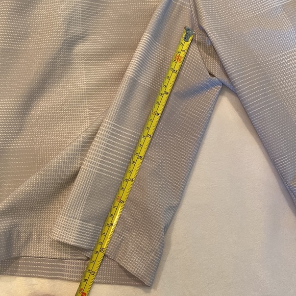 Adidas Men’s Golf shorts Grey Plaid Size 30 - Picture 2 of 4